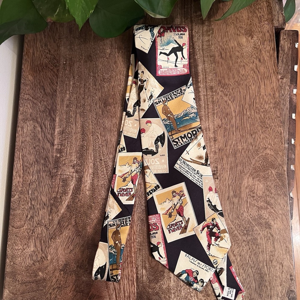 Guy Laroche Couture Men's Necktie Tie Silk Satin World Travel Posters Winter 55"